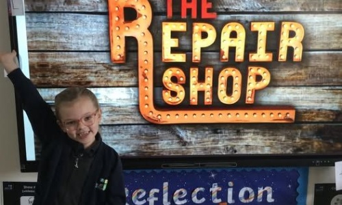 News &raquo; A #ManorParkSuperStar Makes an Appearance on The Repair Shop